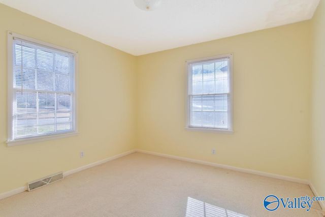 11026 Mcbride Drive SE, Huntsville, AL 35803