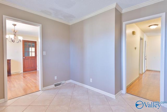 11026 Mcbride Drive SE, Huntsville, AL 35803