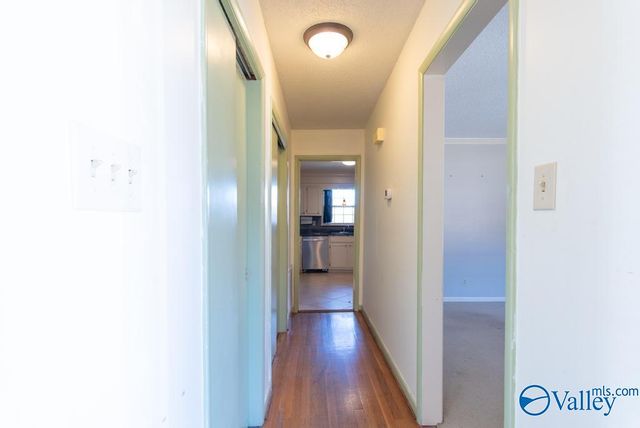 11026 Mcbride Drive SE, Huntsville, AL 35803