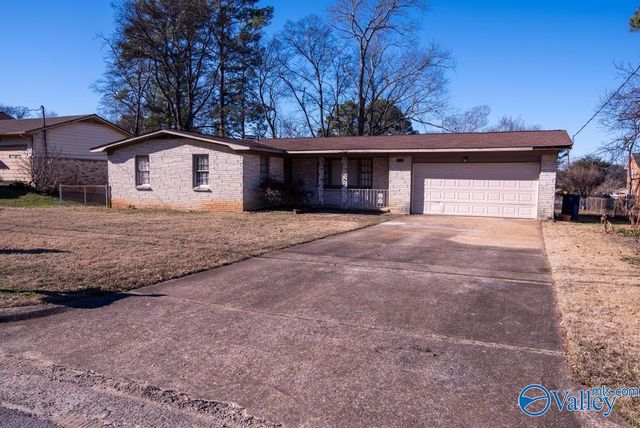 11026 Mcbride Drive SE, Huntsville, AL 35803