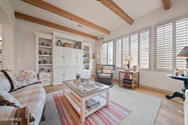 92 ALMARTE Drive, Carefree, AZ 85377