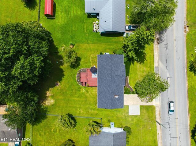 1211 Tellico Ave, Athens, TN 37303