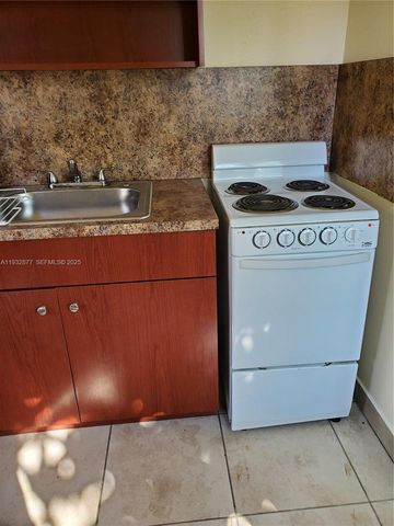 1449 NE 131st St 1449, North Miami, FL 33161