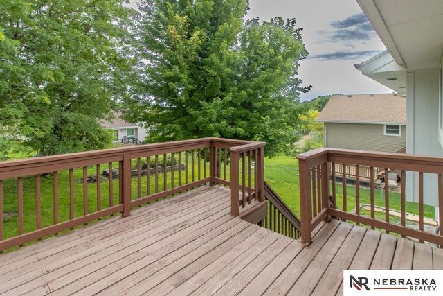 8315 Girard Street, Omaha, NE 68122