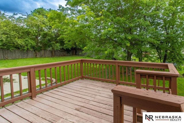 8315 Girard Street, Omaha, NE 68122