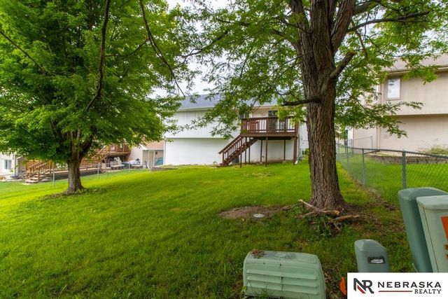 8315 Girard Street, Omaha, NE 68122