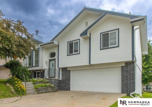 8315 Girard Street, Omaha, NE 68122