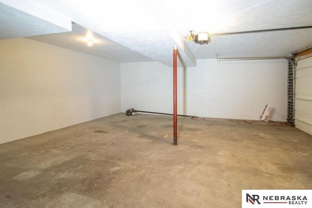 8315 Girard Street, Omaha, NE 68122