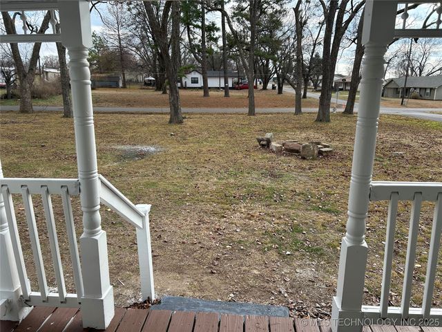 406 Creek Avenue, Fort Gibson, OK 74434