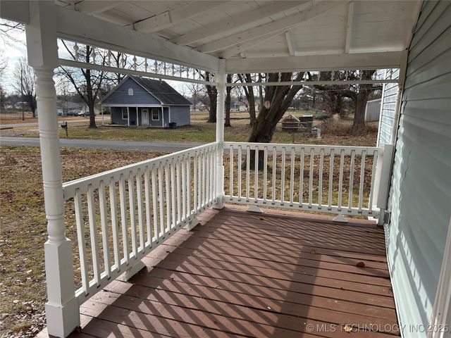 406 Creek Avenue, Fort Gibson, OK 74434