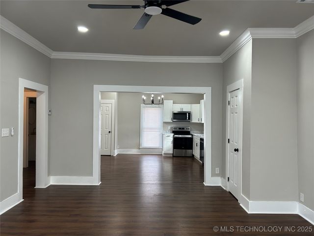 406 Creek Avenue, Fort Gibson, OK 74434