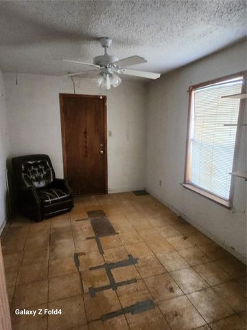 955 Lucky Street, Houston, TX 77088