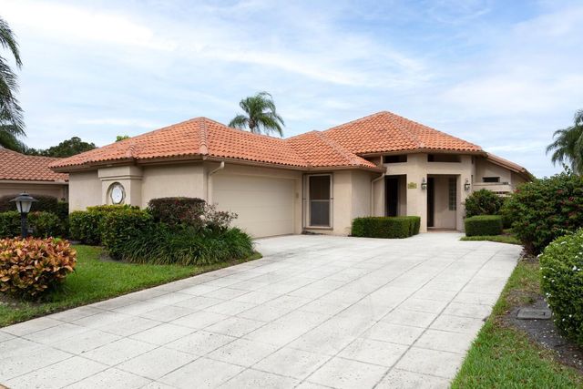 2843 SW Mariposa Circle, Palm City, FL 34990