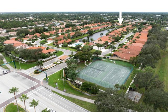 2843 SW Mariposa Circle, Palm City, FL 34990