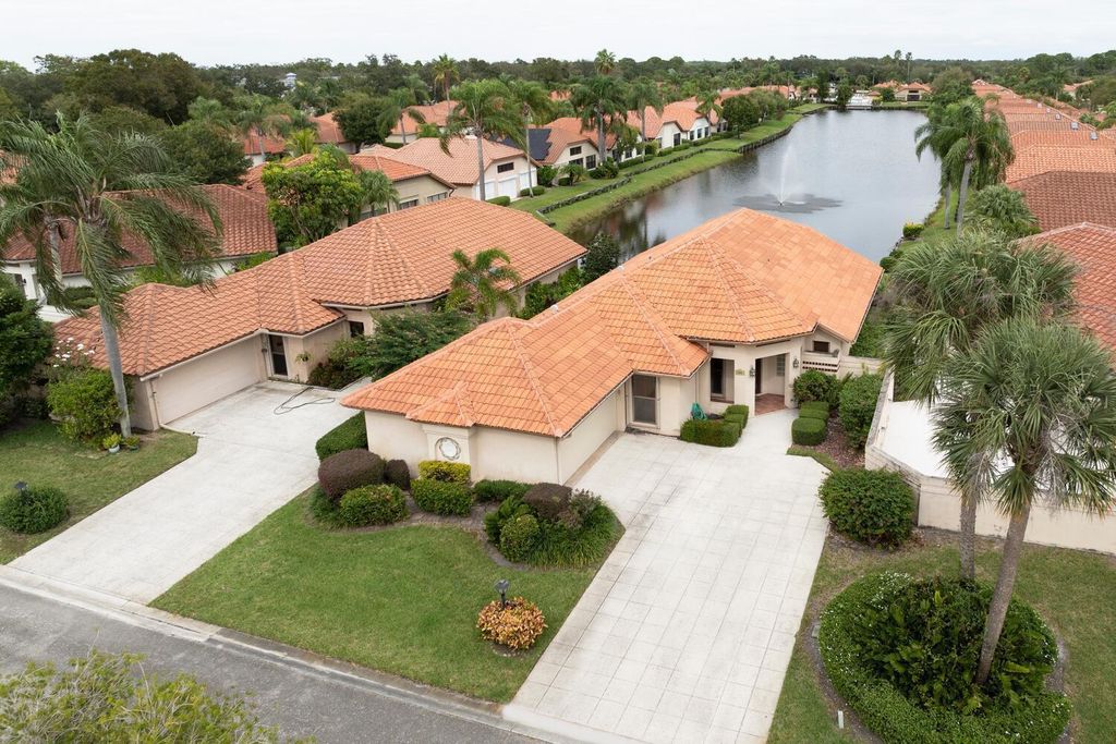 2843 SW Mariposa Circle, Palm City, FL 34990