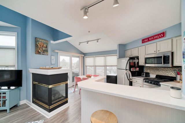 70 Brookharbor S, City Of Manistee, MI 49660