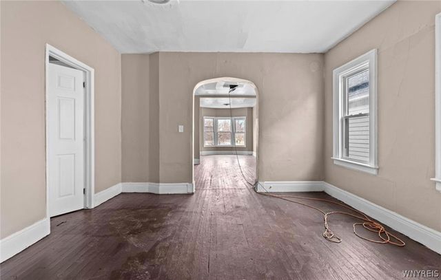 2346 Seneca Street, Buffalo, NY 14210