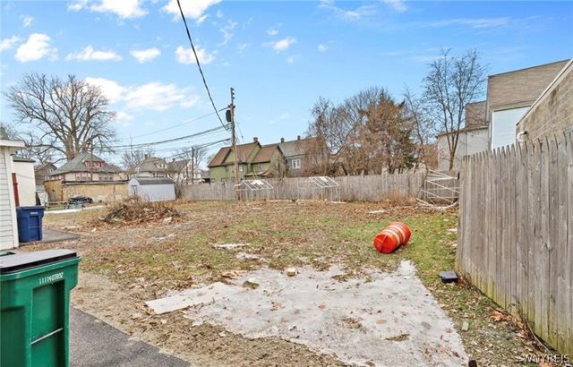 2346 Seneca Street, Buffalo, NY 14210