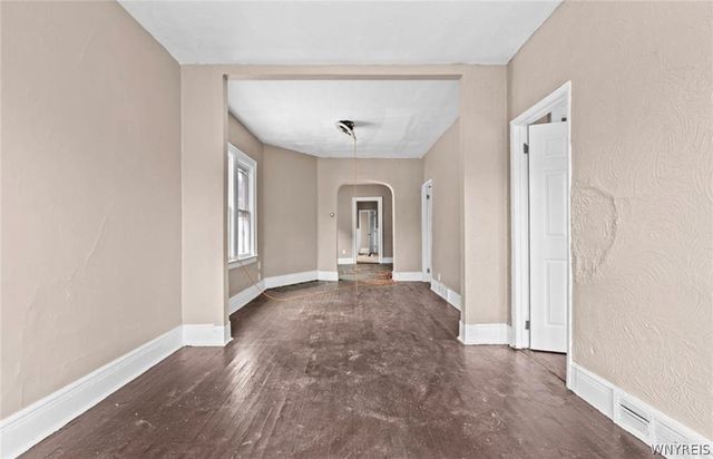 2346 Seneca Street, Buffalo, NY 14210