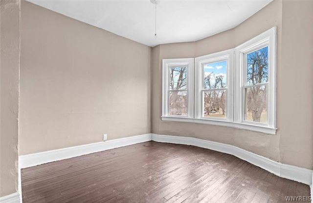 2346 Seneca Street, Buffalo, NY 14210