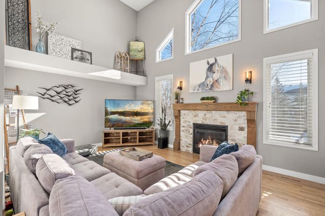 3319 Wood Duck Drive NW, Prior Lake, MN 55372