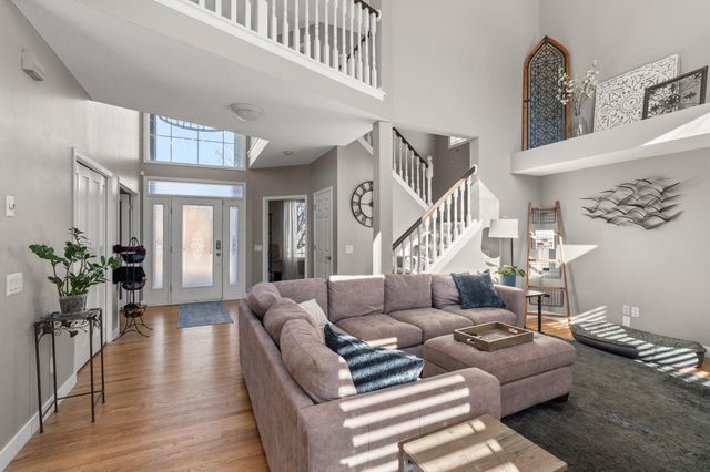 3319 Wood Duck Drive NW, Prior Lake, MN 55372