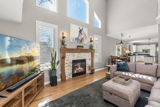 3319 Wood Duck Drive NW, Prior Lake, MN 55372