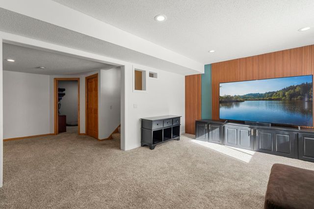 3319 Wood Duck Drive NW, Prior Lake, MN 55372