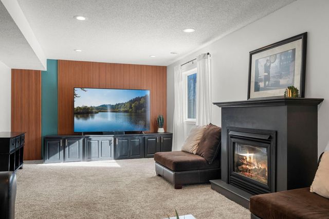 3319 Wood Duck Drive NW, Prior Lake, MN 55372