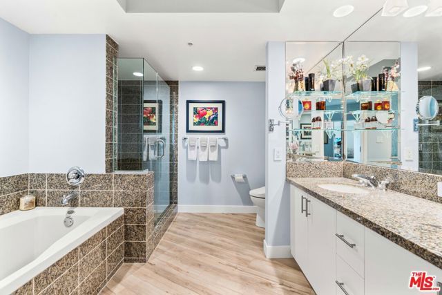 13700 Marina Pointe Drive 612, Marina Del Rey, CA 90292