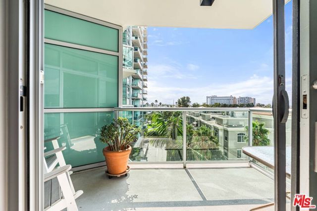 13700 Marina Pointe Drive 612, Marina Del Rey, CA 90292