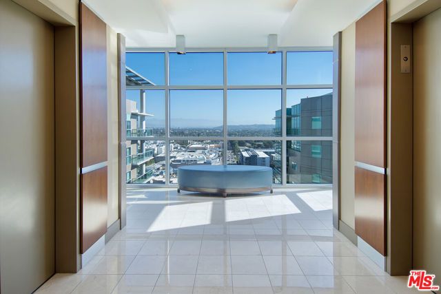 13700 Marina Pointe Drive 612, Marina Del Rey, CA 90292