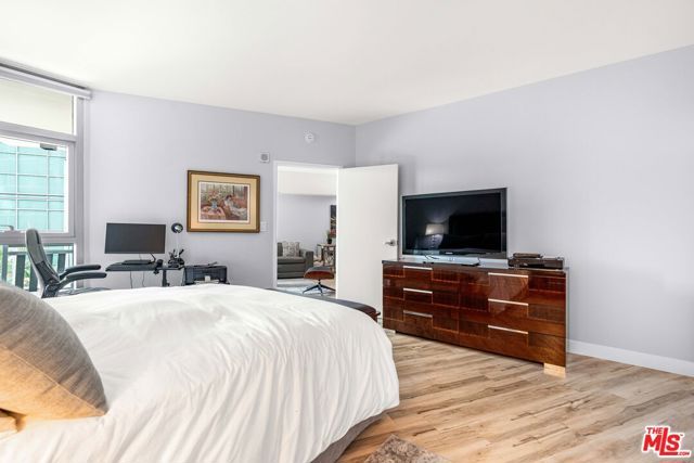 13700 Marina Pointe Drive 612, Marina Del Rey, CA 90292