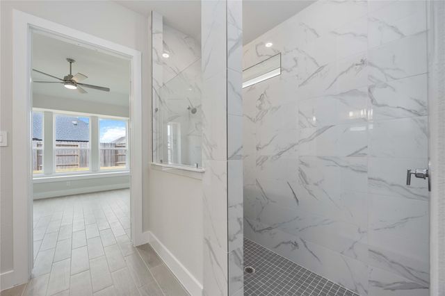 5611 Birchwood Glen Drive, Katy, TX 77493