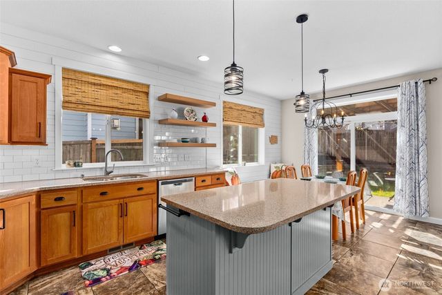 3009 32nd Avenue NW, Olympia, WA 98502