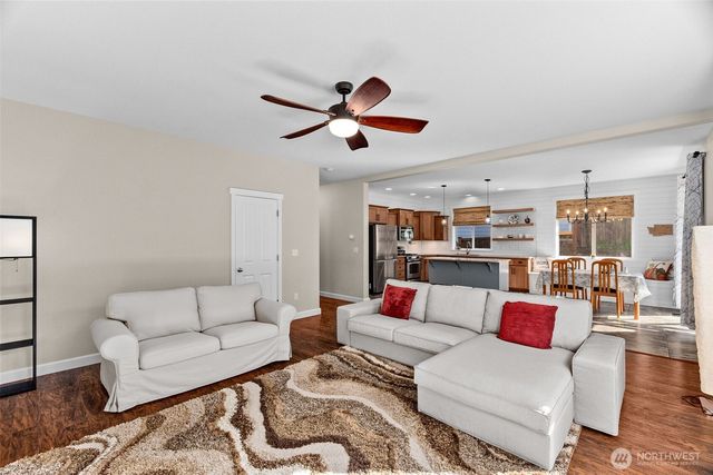 3009 32nd Avenue NW, Olympia, WA 98502