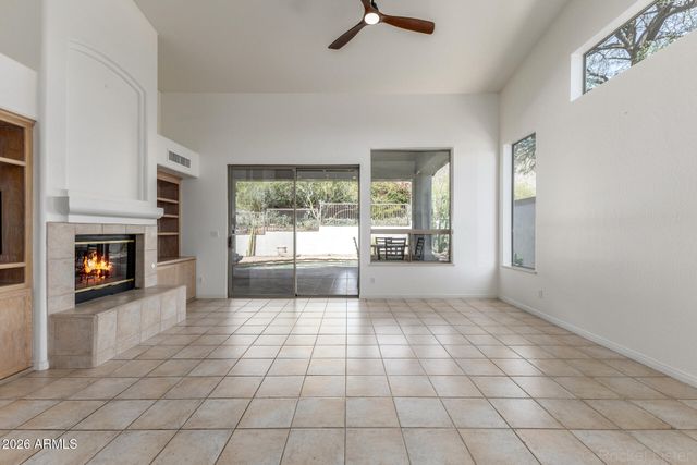 13782 E LAUREL Lane, Scottsdale, AZ 85259