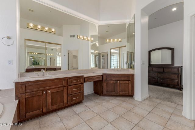 13782 E LAUREL Lane, Scottsdale, AZ 85259