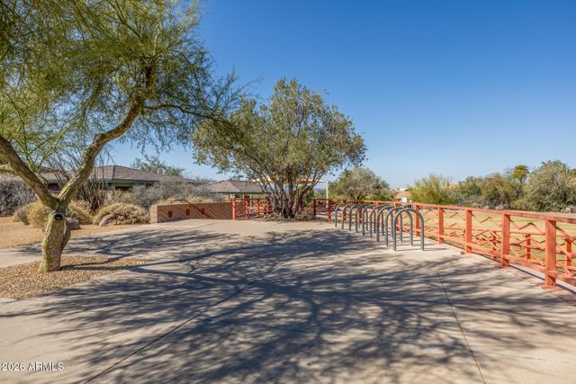 13782 E LAUREL Lane, Scottsdale, AZ 85259