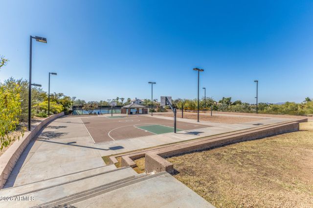 13782 E LAUREL Lane, Scottsdale, AZ 85259