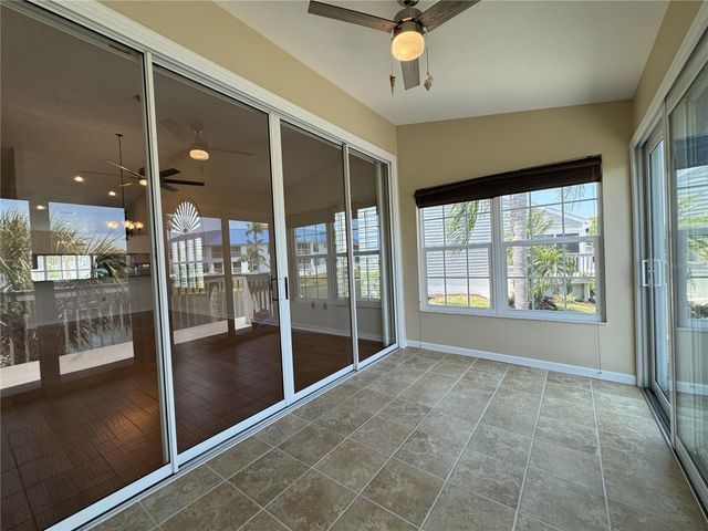 1005 PELICAN COURT, Bradenton, FL 34209