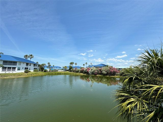 1005 PELICAN COURT, Bradenton, FL 34209