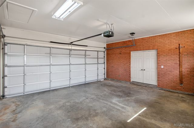 9436 Heathrow Drive, Montgomery, AL 36117