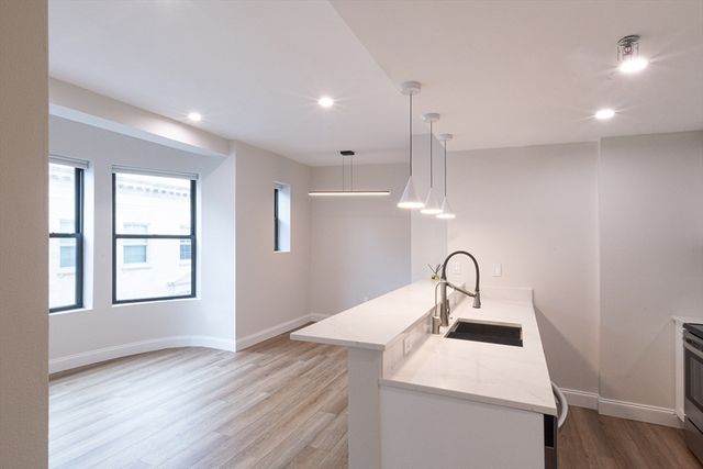 636 Beacon 405, Boston, MA 02215