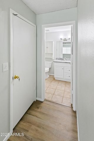 4727 W CONTINENTAL Drive, Glendale, AZ 85308