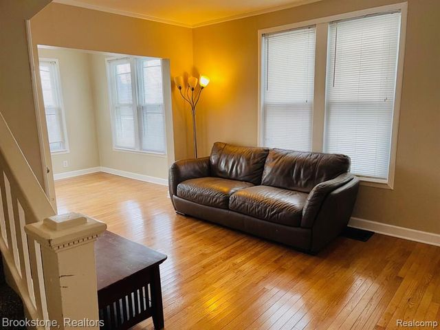 1256 Franklin Road, Berkley, MI 48072