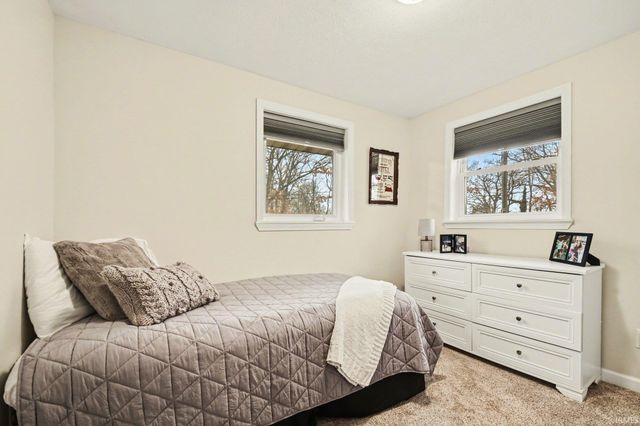 52600 Juniper Road, South Bend, IN 46637