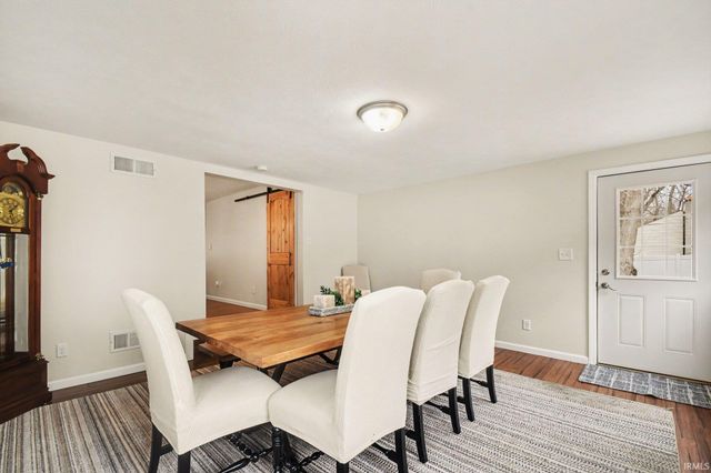 52600 Juniper Road, South Bend, IN 46637