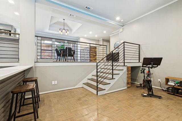 14913 Oaks North Drive, Addison, TX 75254