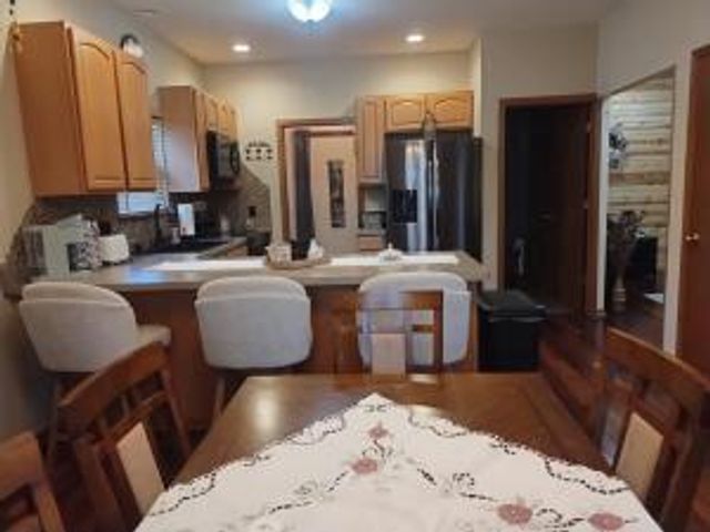 2024 Grove AVENUE, Racine, WI 53405